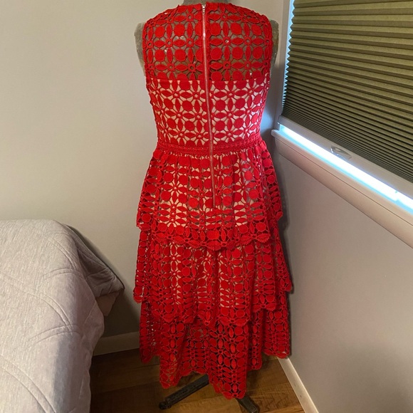 LULU’S Red Crocheted Sleeveless midi dress - Picture 3 of 12
